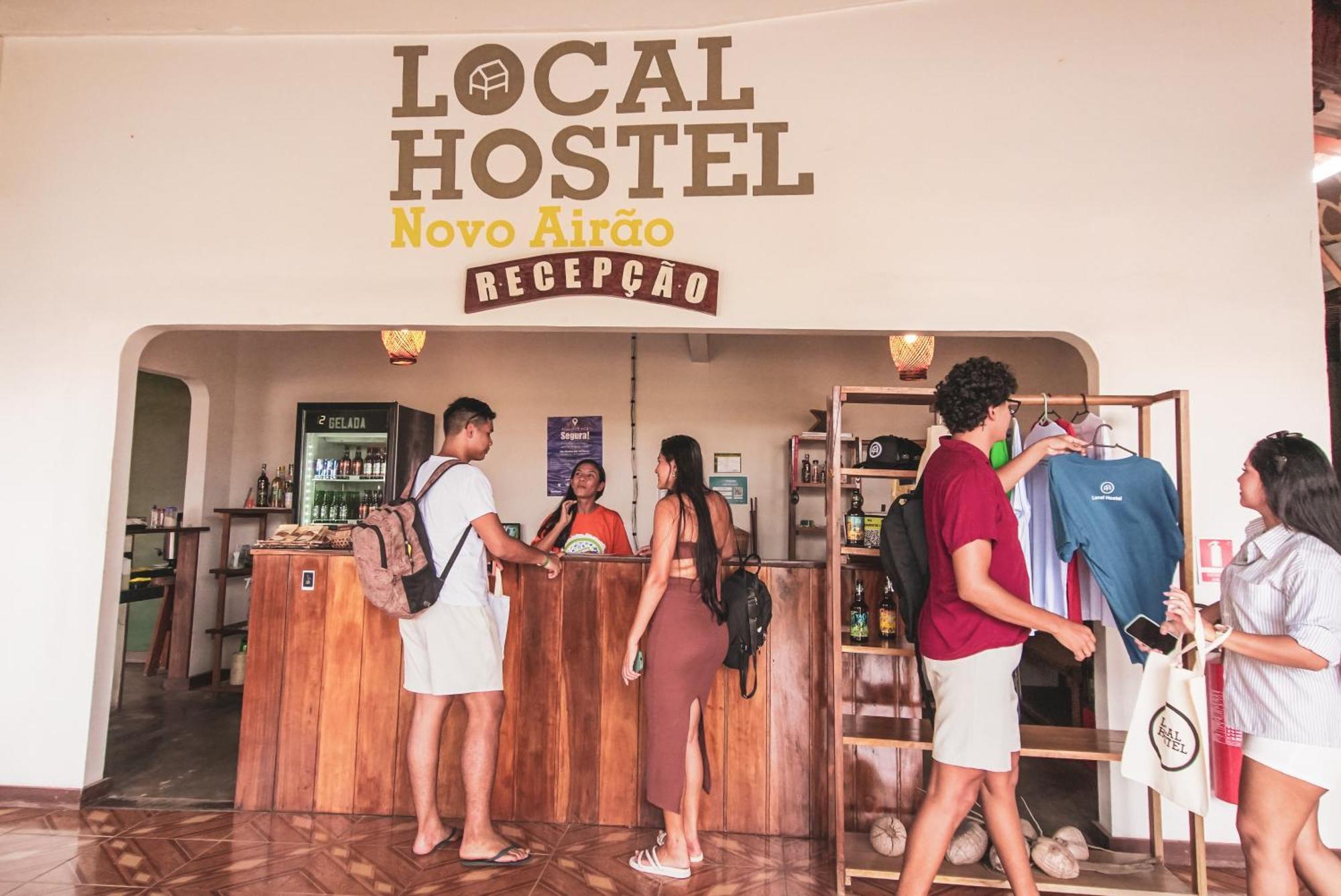 Local Hostel Novo Airão Buitenkant foto